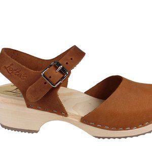 Low Wood Brown Clogs in Oiled Nubuck Womens